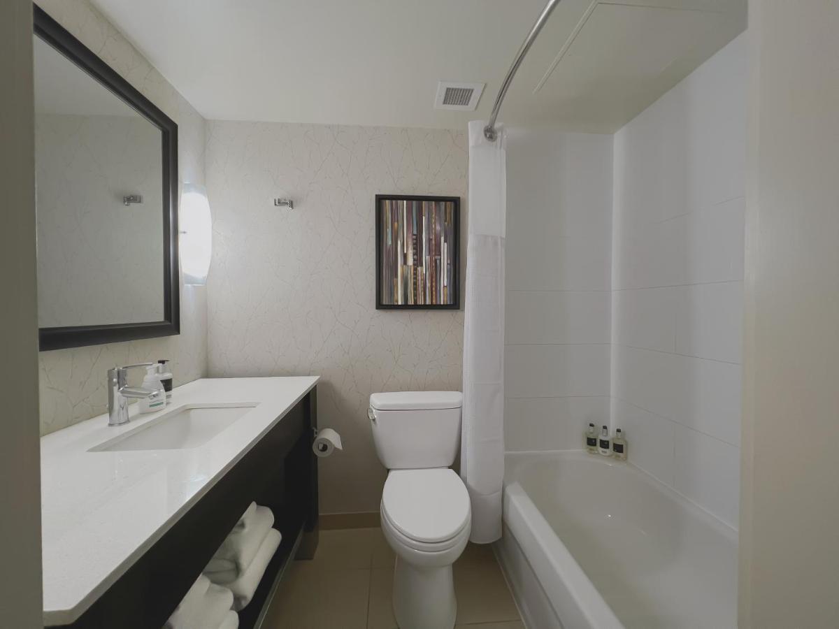 Coast Premium Room, Two Queen Beds,1324177624:JPEG